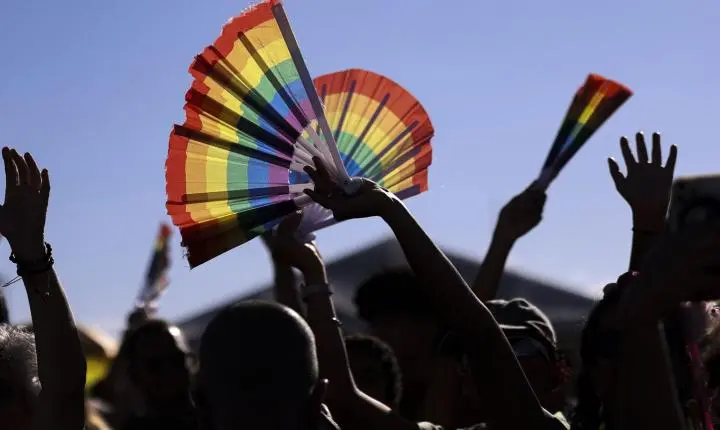 Rede Nacional de Conselhos LGBTQIA+ é estabelecida para fortalecer direitos no país