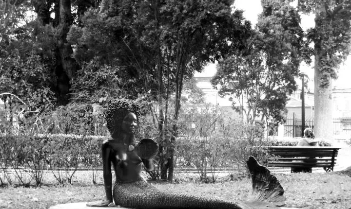 Exposição Retratos da Terra leva o olhar de 24 jovens para a Estação República no centro de SP