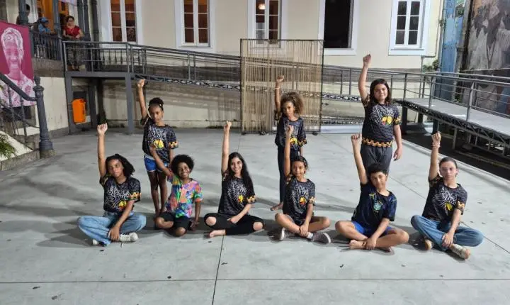 Escola Olodum Rio celebra 1 ano na Pequena África com espetáculo gratuito