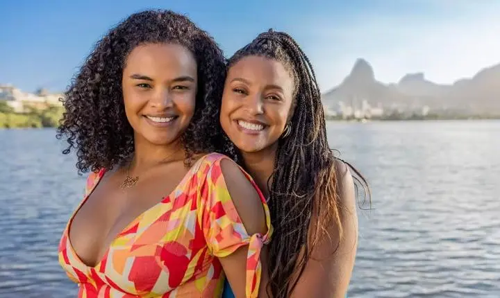 Elenco apresenta a novela por você com foco na força da amizade feminina