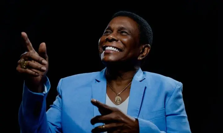 Teatro Nova Iguaçu Petrobras celebra quatro anos com show gratuito de Neguinho da Beija-Flor