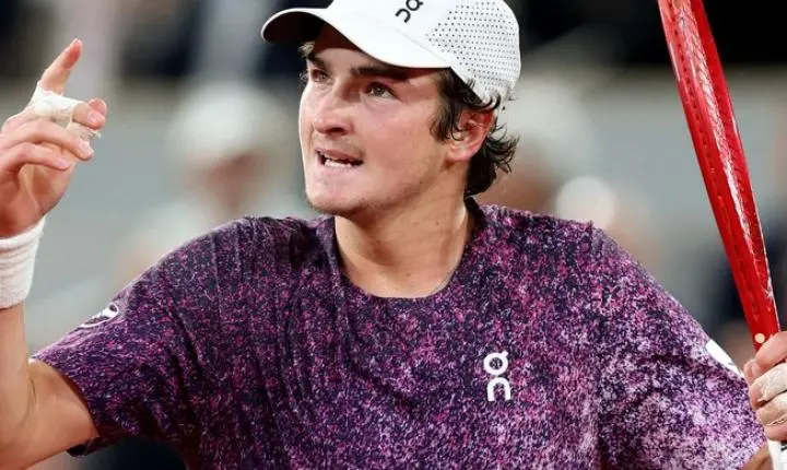 João Fonseca define próximos desafios após eliminação em Wimbledon