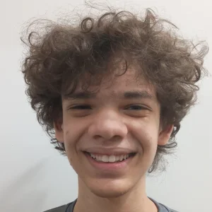 Vitor Lúcio  Andrade